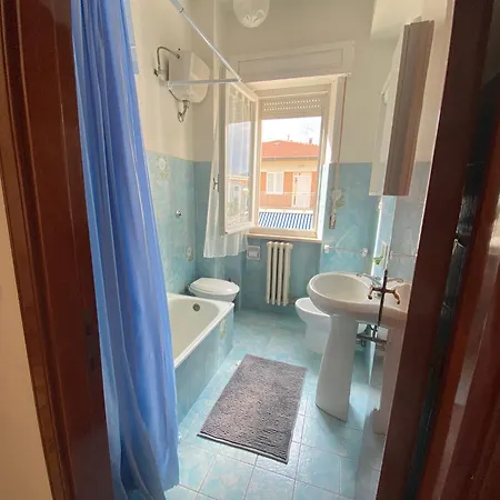 Fronte Mare Quadrilocale 6 Posti, Tv Lavatrice Posto Auto Int 5 Apartment *